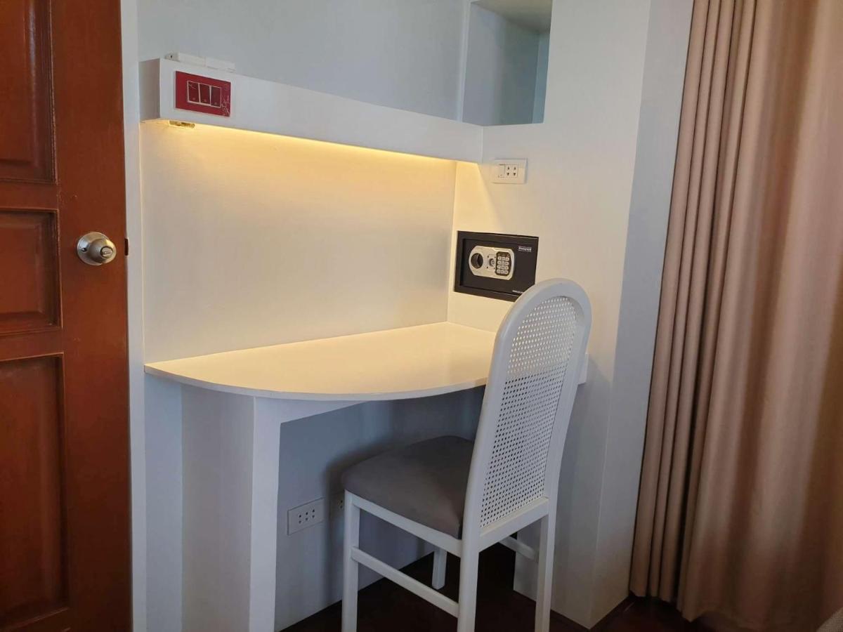 White Mansion Hotel Davao Ngoại thất bức ảnh